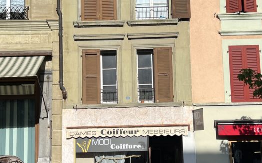 Petit immeuble mixte à vendre en intra-muros à Romont.Vendu!!