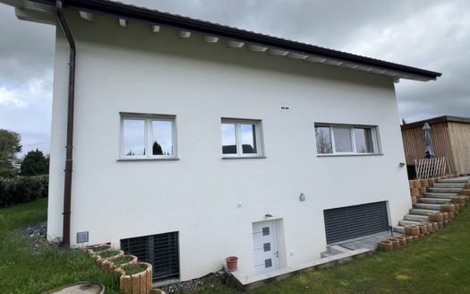 Magnifique villa de 2 appartements-Vendu!!