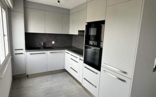 Appartement 4.5 pièces rénové au centre de Farvagny
